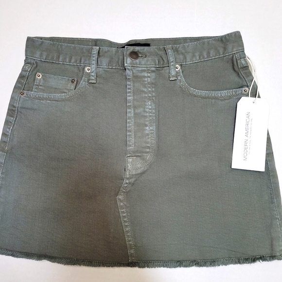 MODERN American Skirt Sage Medium - Picture 1 of 11